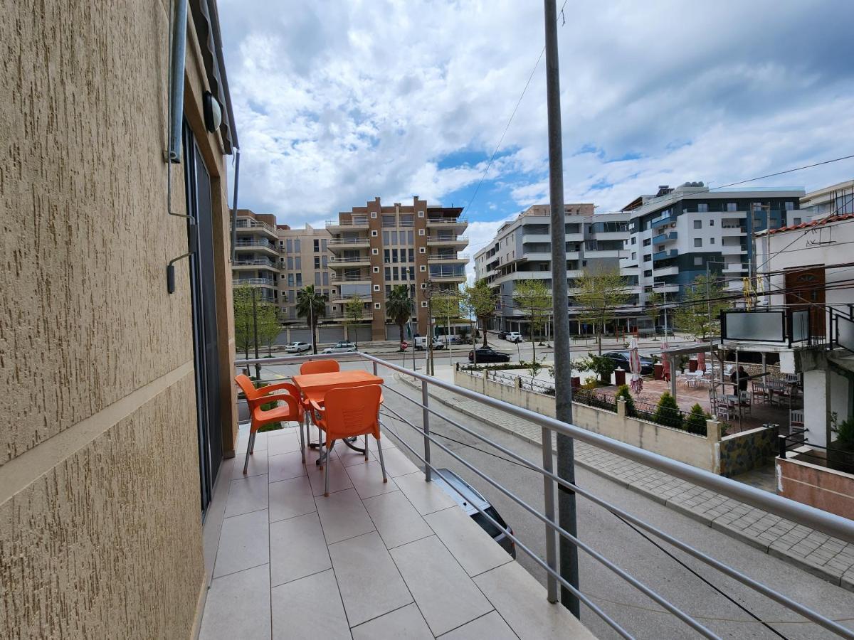Blue Apartments Влёра Экстерьер фото